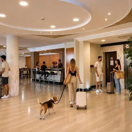 Hotel Astoria Park 4*