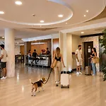 Отель Astoria Park 4*