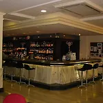 Отель Astoria Park 4*