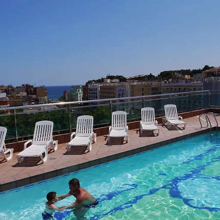 Astoria Park Hotell 4*
