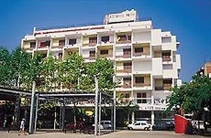 Hotel Astoria Park 4*