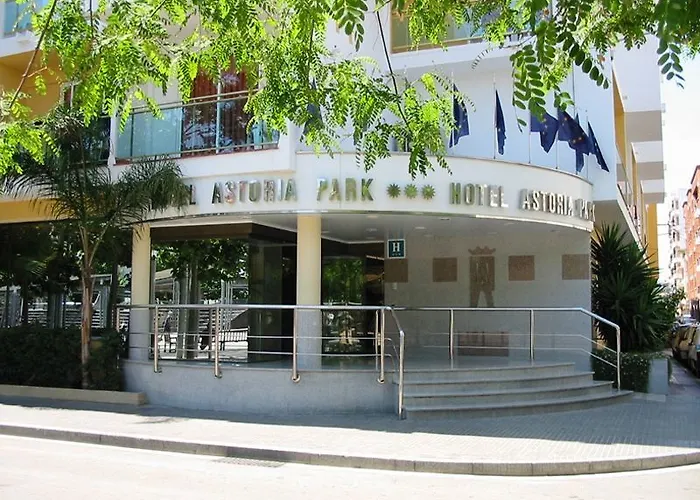 Astoria Park 4*